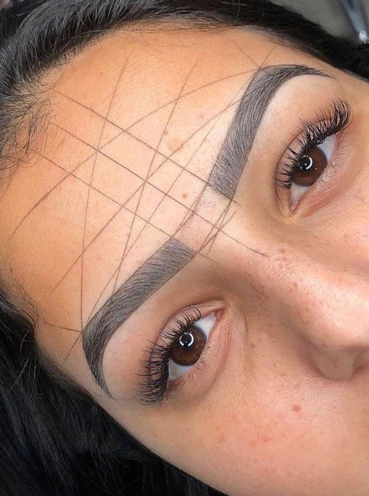 Diseño de Cejas